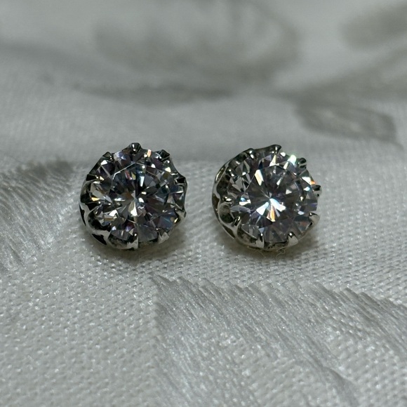Sterling Silver 10 Prong High Quality Diamond Simulant Earrings - Picture 3 of 7